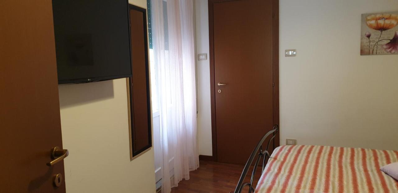 Saint Peter Vatican City Large Apartment Barbara Casa Vacanza Roma Exterior foto