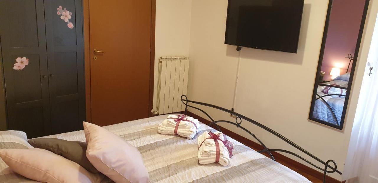 Saint Peter Vatican City Large Apartment Barbara Casa Vacanza Roma Exterior foto